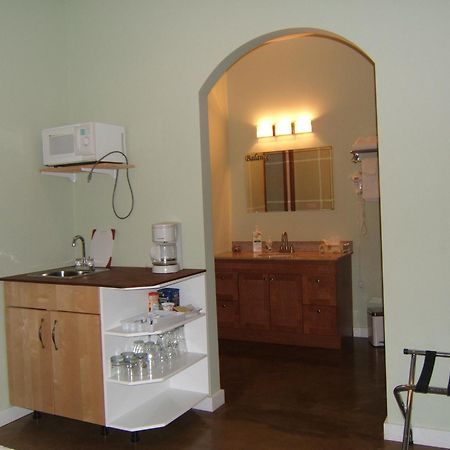 Baergnaescht B&B Osoyoos Ngoại thất bức ảnh