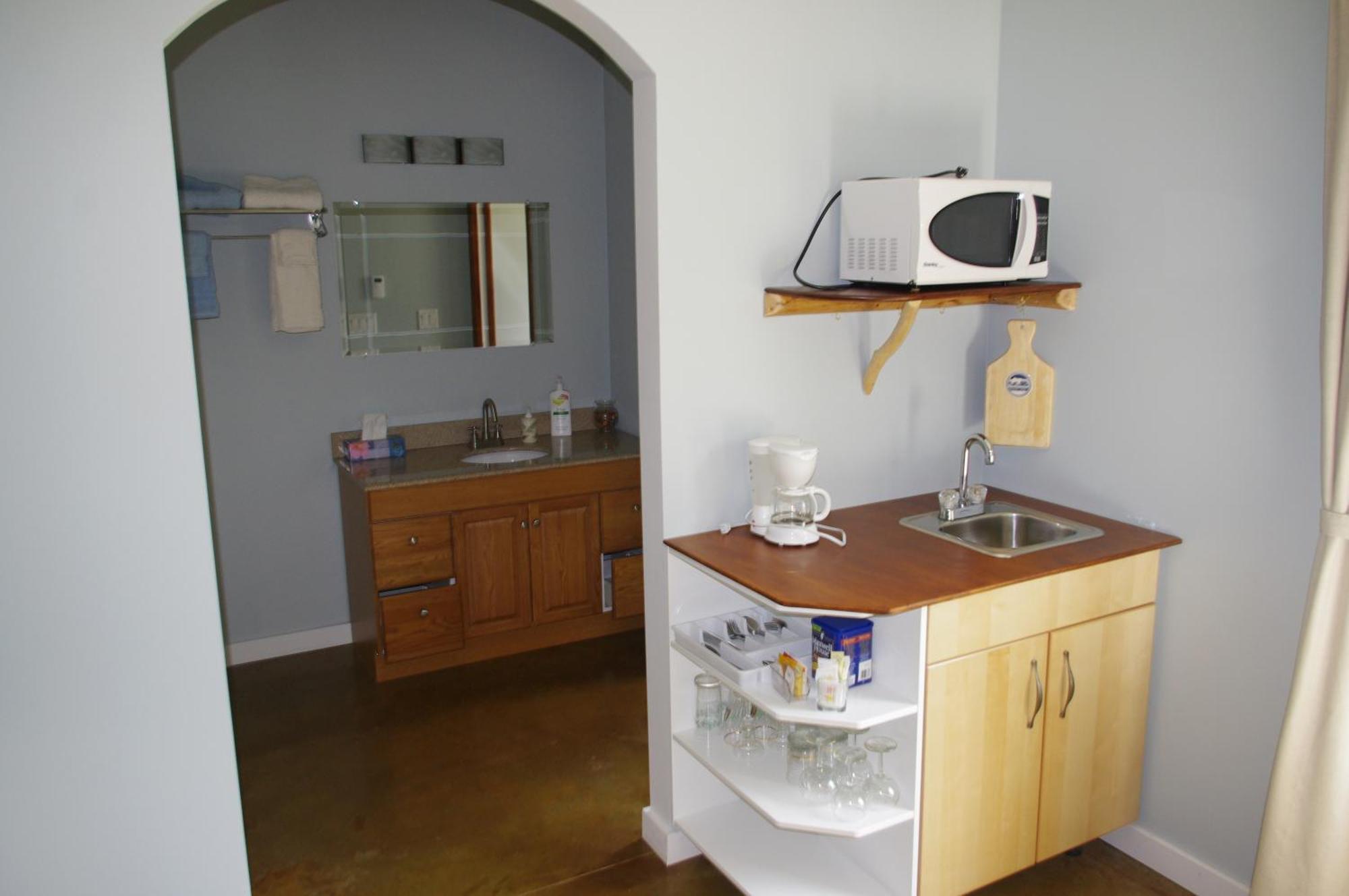 Baergnaescht B&B Osoyoos Ngoại thất bức ảnh